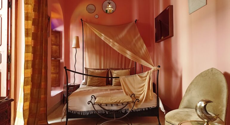 lune room riad dar taliwint marrakech