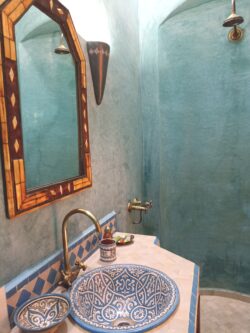 tadelakt room lune riad dar taliwint marrakech