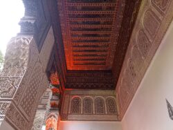 Palais Bahia plafond riad dar taliwint marrakech