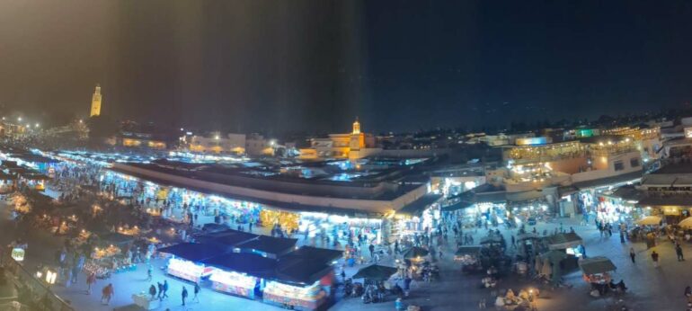 Jemaa el fna pano riaddartaliwint