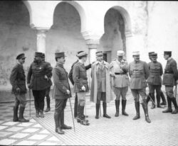 Lyautey, Xavier et Sixte de Bourbon Parme Fès Palais du Sultan Dar Taliwint Marrakech